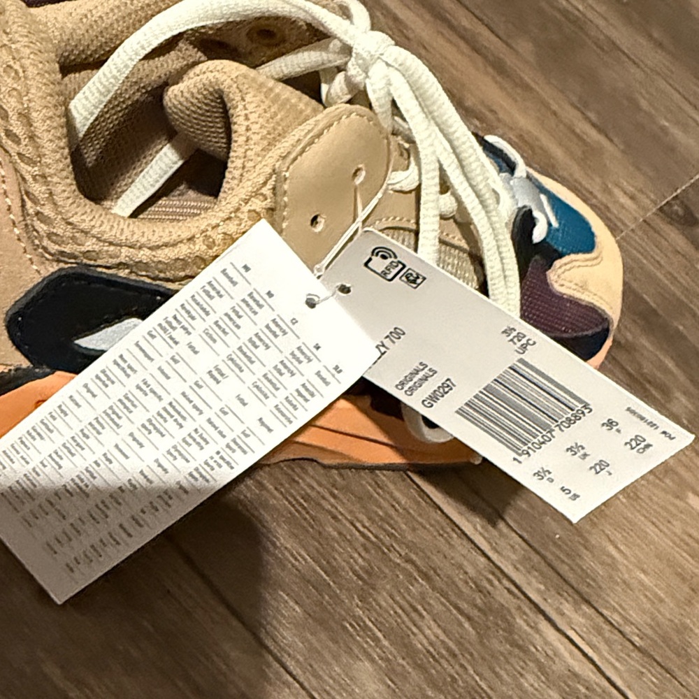 Yeezy Kids Sneakers in Tan and Blue